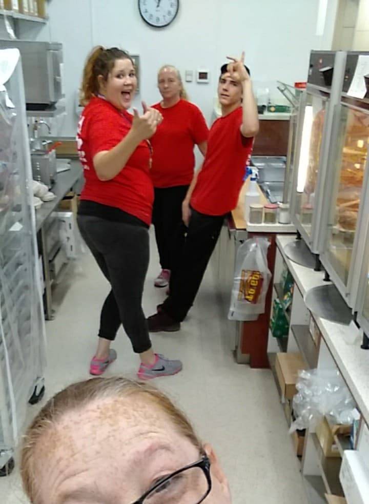 Casey’s General Store | restaurant | 1625 Ashbury Way, Wardsville, MO 65101, USA | 5737610460 OR +1 573-761-0460