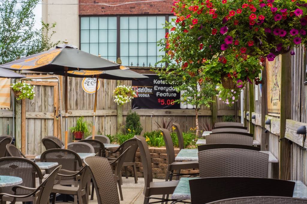 Metro Nightclub & Restaurant | night club | 707 Massachusetts Ave, Indianapolis, IN 46204, USA | 3176396022 OR +1 317-639-6022