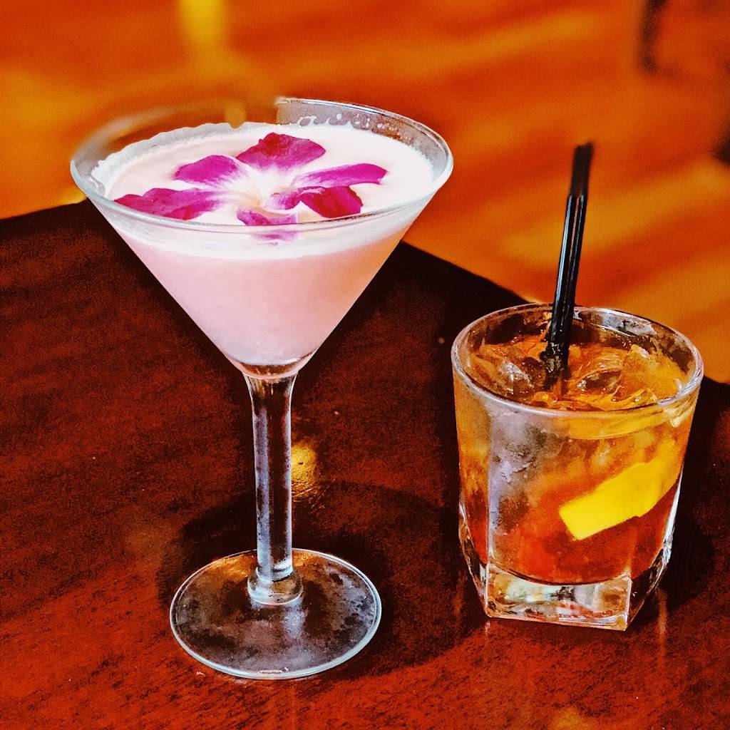 Stonewood Grill & Tavern | restaurant | 1210 International Pkwy, Heathrow, FL 32746, USA | 4072787468 OR +1 407-278-7468