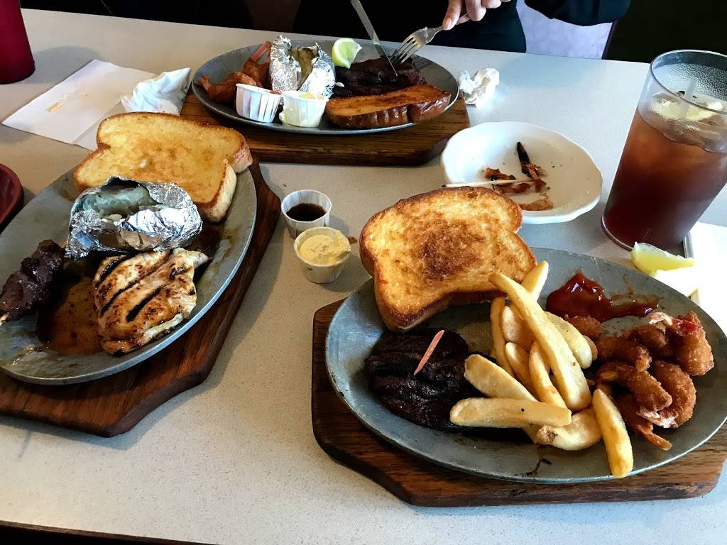 Sundowners Family Restaurant | restaurant | 1131 S E St, San Bernardino, CA 92408, USA | 9098843510 OR +1 909-884-3510