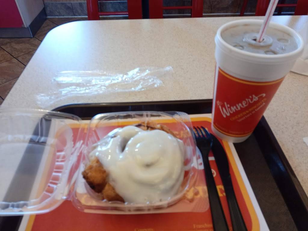 Mrs Winners Chicken & Biscuits | restaurant | 814 Summit Ave, Greensboro, NC 27405, USA | 3362723900 OR +1 336-272-3900