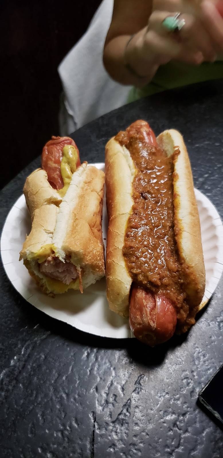 Hirams | restaurant | 1345 Palisade Ave, Fort Lee, NJ 07024, USA | 2015929602 OR +1 201-592-9602