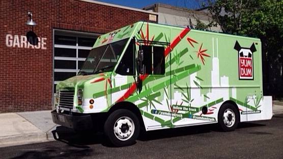 Yum Dum Truck | restaurant | 1924 W Division St, Chicago, IL 60622, USA | 8473761925 OR +1 847-376-1925