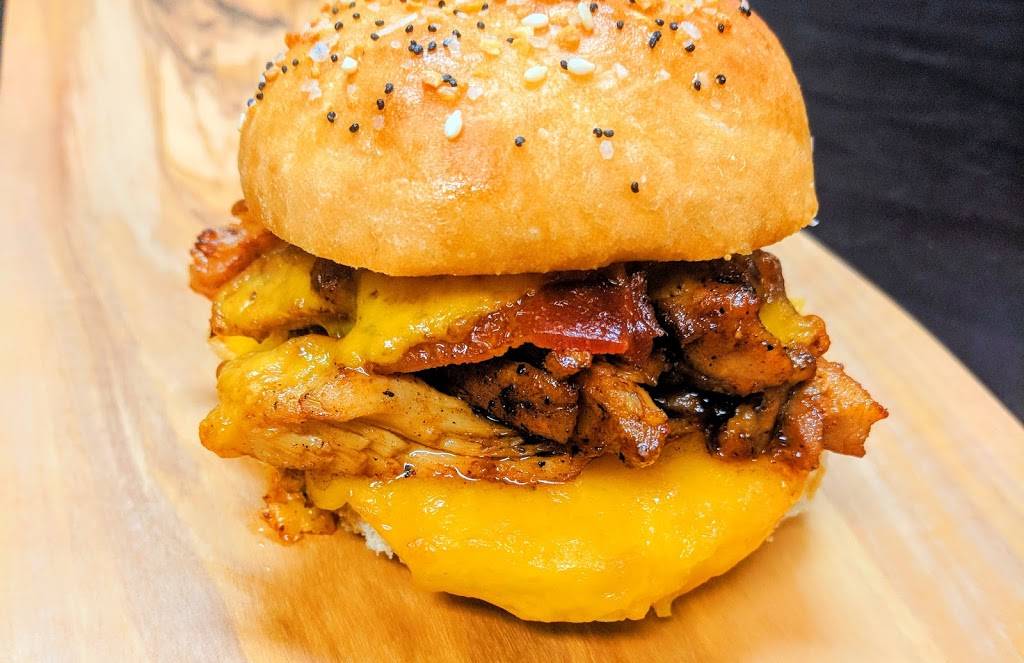 Boomtown Sliders | restaurant | 3308 Chili Ave, Rochester, NY 14624, USA | 5856852156 OR +1 585-685-2156