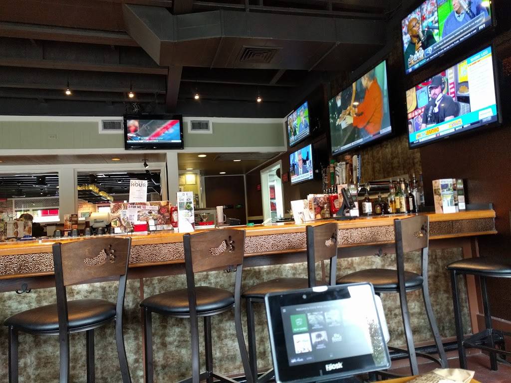 Chilis Grill & Bar | meal takeaway | 2636 Taylor Rd, Chesapeake, VA 23321, USA | 7574881600 OR +1 757-488-1600