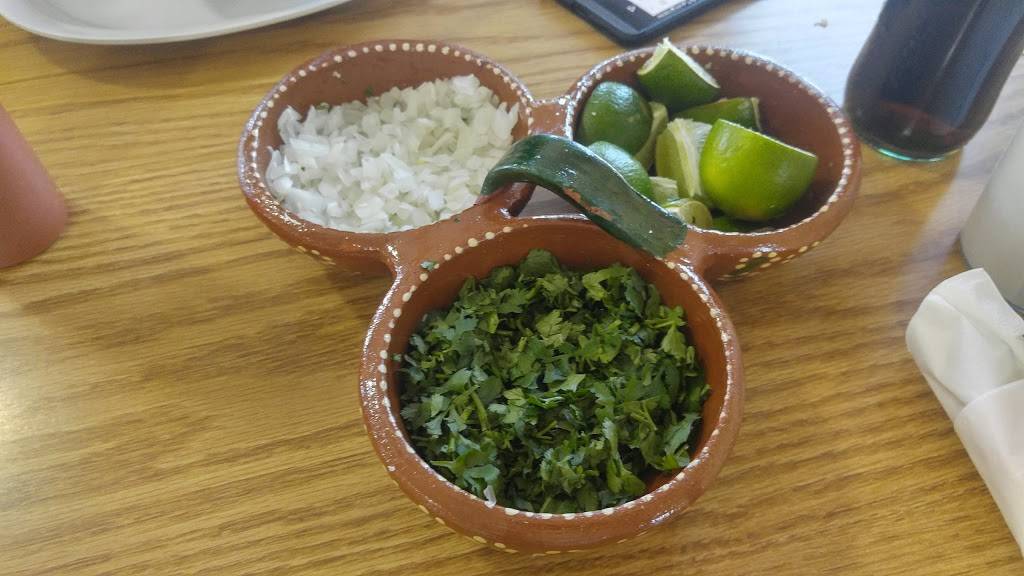 El Jacal Mexican Restaurant | restaurant | 2822 N 32nd St, Phoenix, AZ 85008, USA | 6023689051 OR +1 602-368-9051