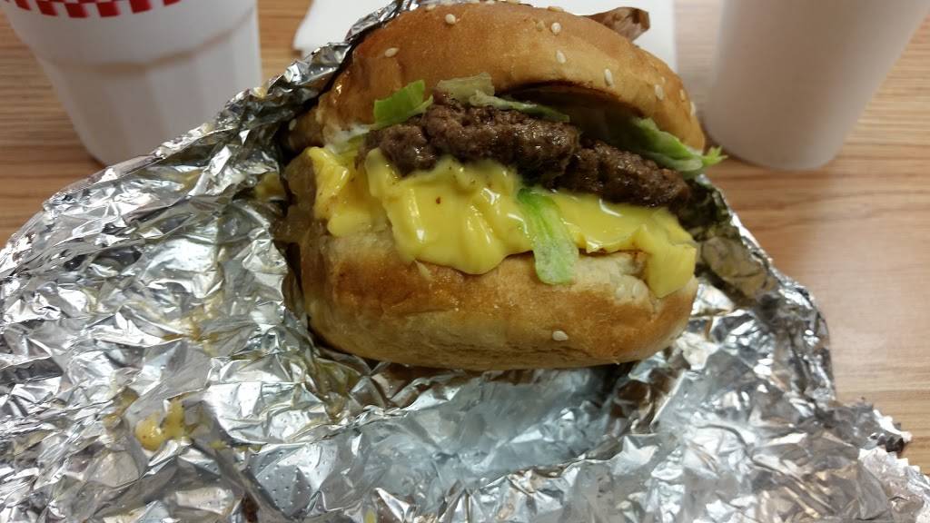 Five Guys | meal takeaway | 254-55 Horace Harding Expy, Little Neck, NY 11362, USA | 7186312100 OR +1 718-631-2100