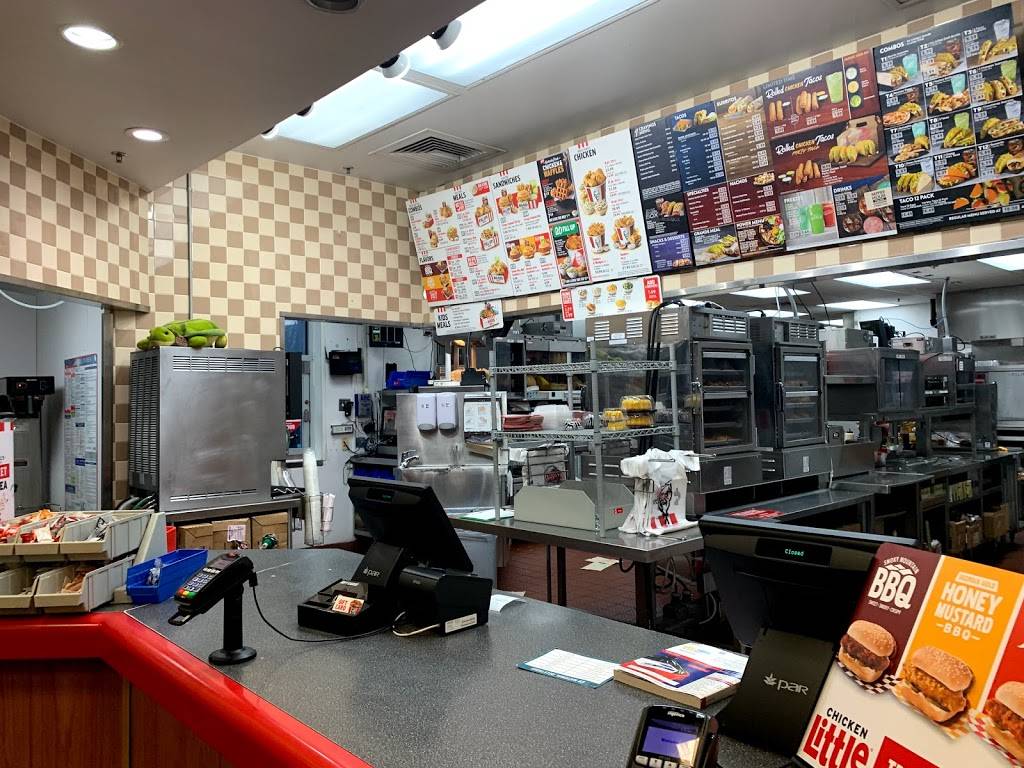 KFC | restaurant | 3028 Reflection Dr, Naperville, IL 60564, USA | 3313056826 OR +1 331-305-6826