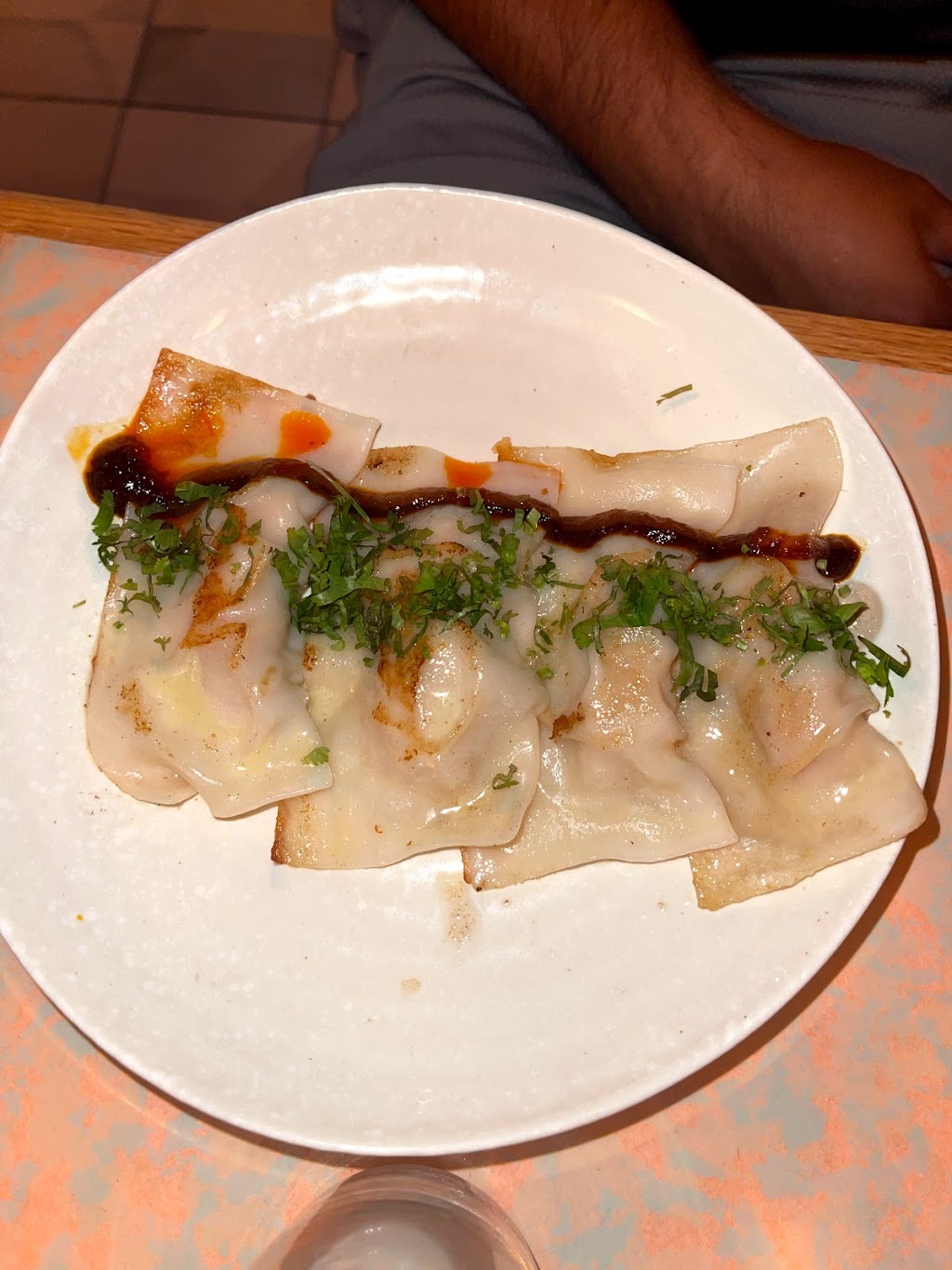 Monarch | restaurant | 146 Metropolitan Ave, Brooklyn, NY 11249, USA | 9179091596 OR +1 917-909-1596