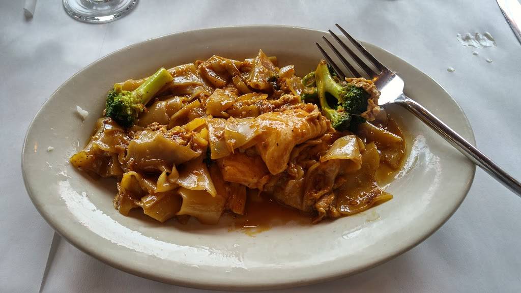 Bangkok Balcony | restaurant | 5846 Forbes Ave, Pittsburgh, PA 15217, USA | 4125210728 OR +1 412-521-0728