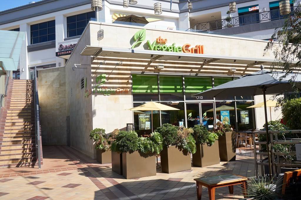 Veggie Grill | restaurant | 8000 Sunset Blvd, Los Angeles, CA 90046, USA | 3238227575 OR +1 323-822-7575