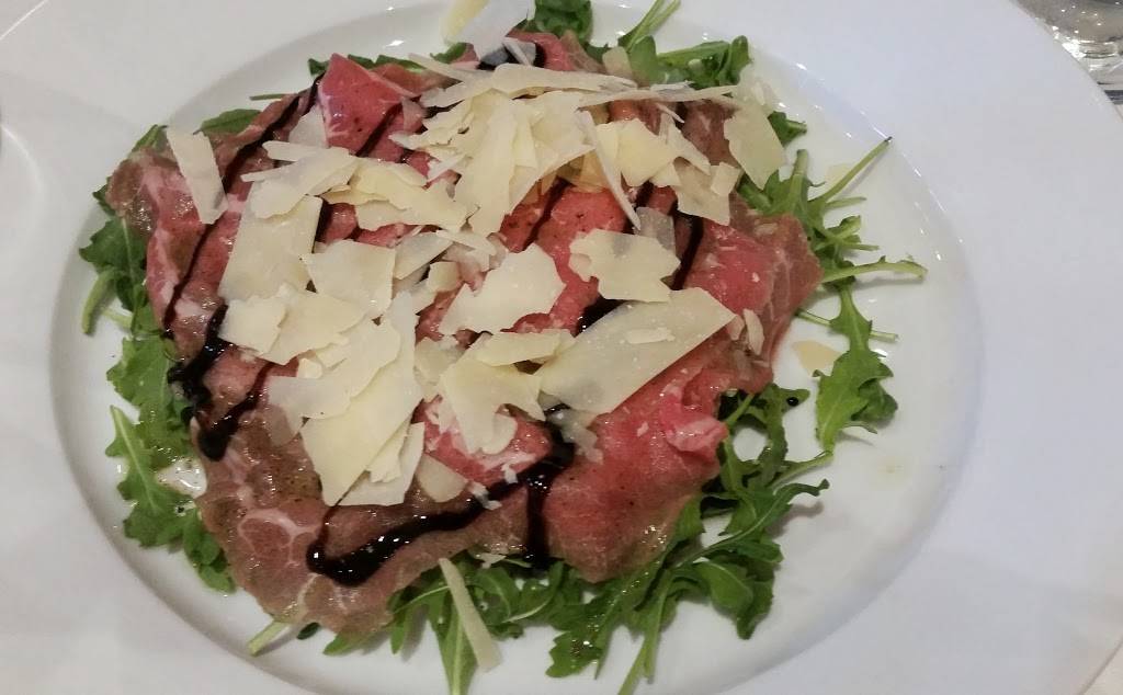 Tre Fontane | restaurant | 222 Avenue U, Brooklyn, NY 11223, USA | 7188727180 OR +1 718-872-7180