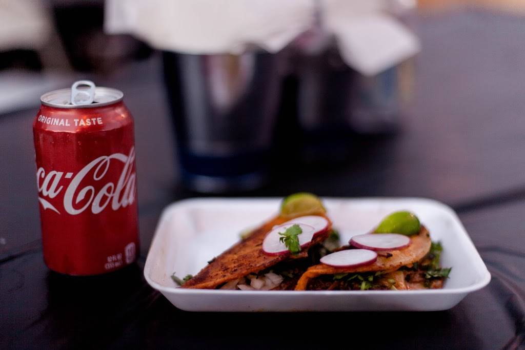 Casa De Chingonas | restaurant | 2228 Harrison Ave, San Diego, CA 92113, USA | 6197939520 OR +1 619-793-9520