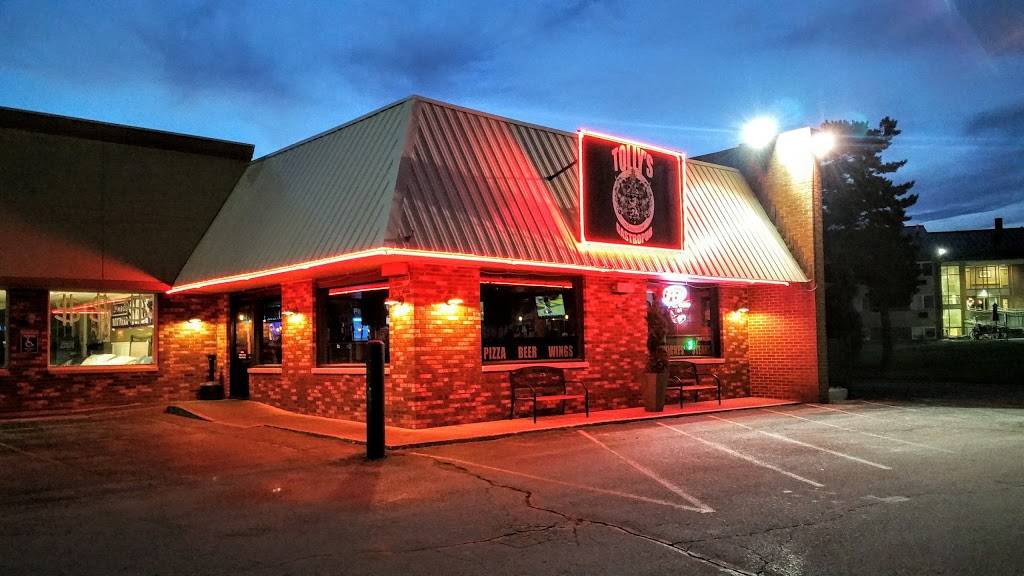 Tollys Gastropub | restaurant | 644 Wagner Ave, Greenville, OH 45331, USA | 9374595225 OR +1 937-459-5225