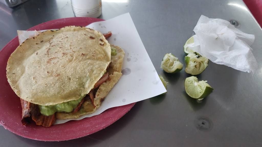 TACOS EL GUERO | restaurant | Av. Juárez 285, Romero, 21410 Tecate, B.C., Mexico | 016656895645 OR +52 665 689 5645