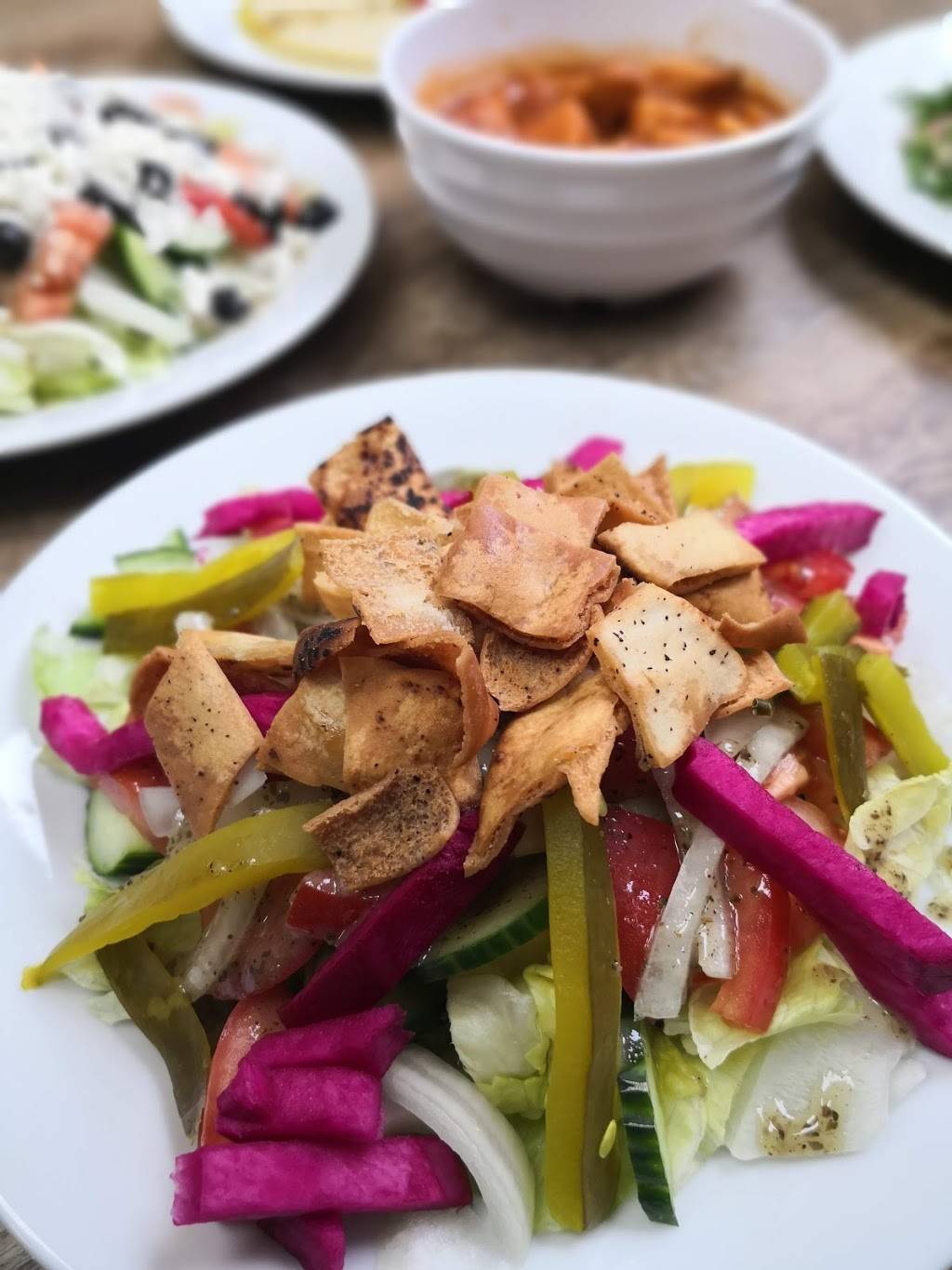 Zesty Pita - Shawarma & Halal Oakville Restaurant | restaurant | 579 Kerr St, Oakville, ON L6K 3E1, Canada | 9058423111 OR +1 905-842-3111