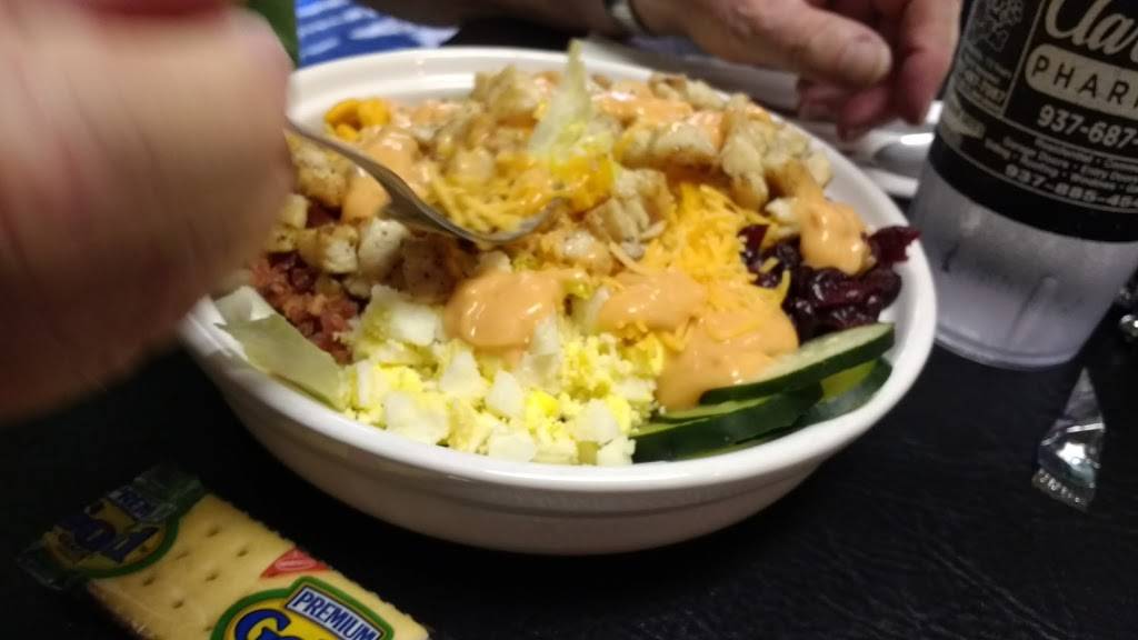 Dixie Diner | restaurant | 595 W Main St, New Lebanon, OH 45345, USA | 9376873004 OR +1 937-687-3004