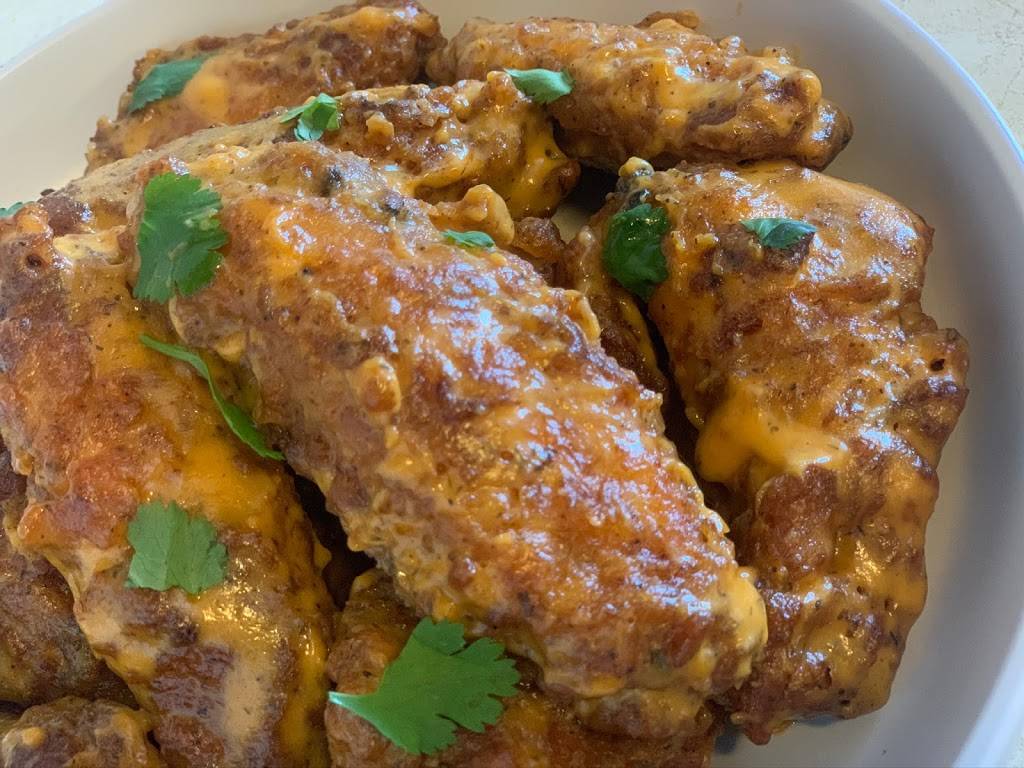 The Shack MLK | restaurant | 8149 N 107th St, Milwaukee, WI 53224, USA | 4142552436 OR +1 414-255-2436