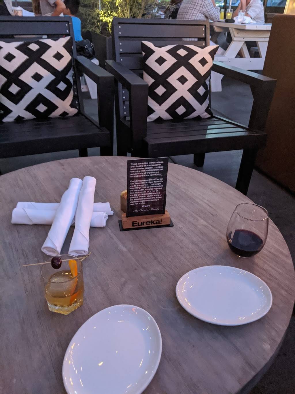 Eureka! | restaurant | 234 Gibson Dr Suite 100, Roseville, CA 95678, USA | 9168649500 OR +1 916-864-9500