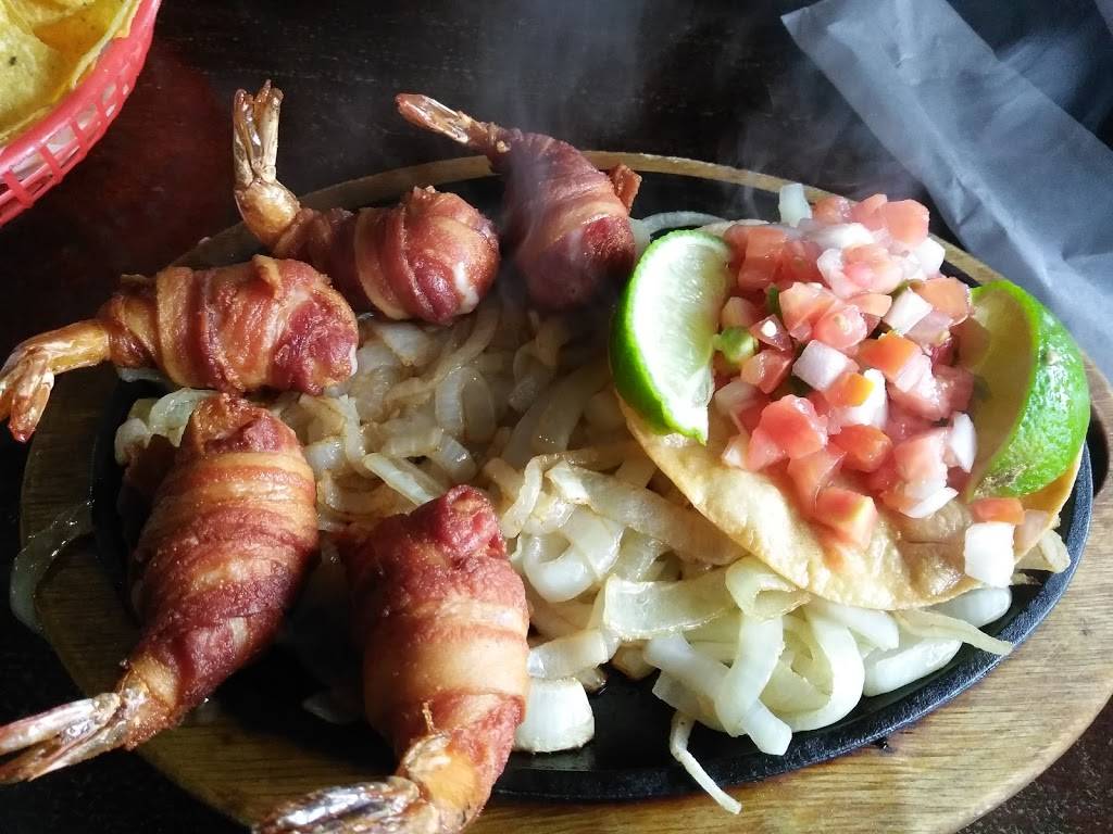 La Playita Bar & Grill #1 | restaurant | 906 Pasadena Blvd, Pasadena, TX 77506, USA | 7134772388 OR +1 713-477-2388