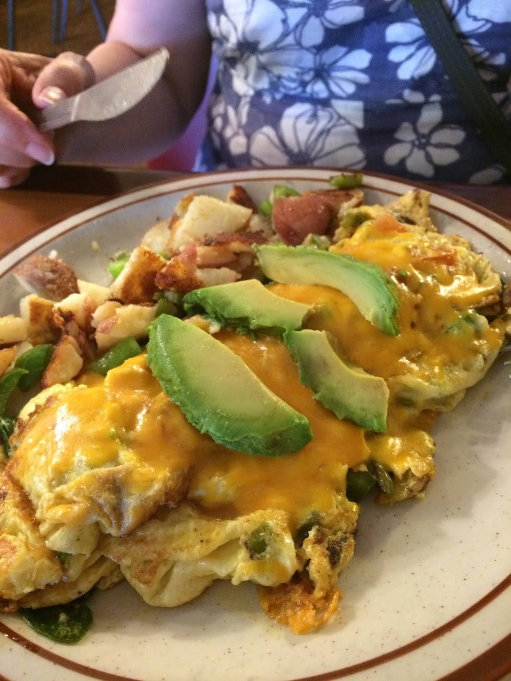 Jacks Restaurant | restaurant | 7875 CA-99, Los Molinos, CA 96055, USA | 5303841265 OR +1 530-384-1265