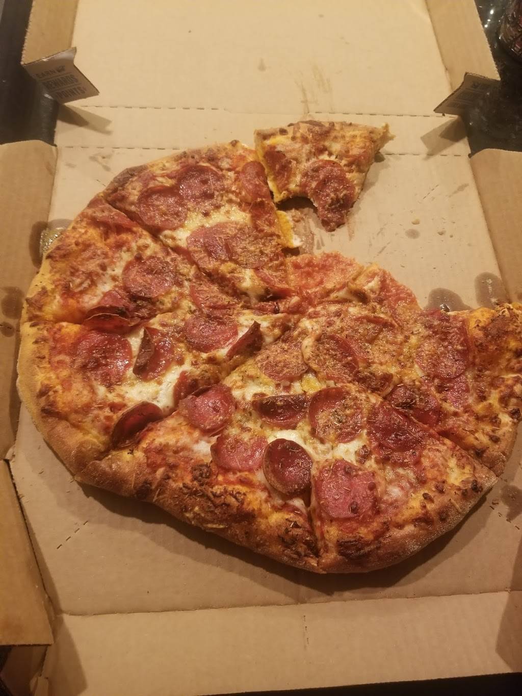 Dominos Pizza | meal delivery | 1514 SE 44th St Ste A, Oklahoma City, OK 73129, USA | 4056706000 OR +1 405-670-6000