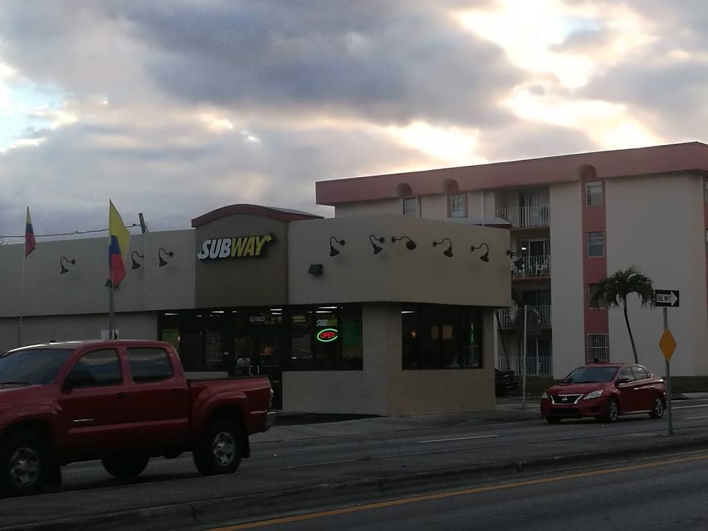 Subway | meal takeaway | 6790 W Flagler St, Miami, FL 33144, USA | 3053920478 OR +1 305-392-0478