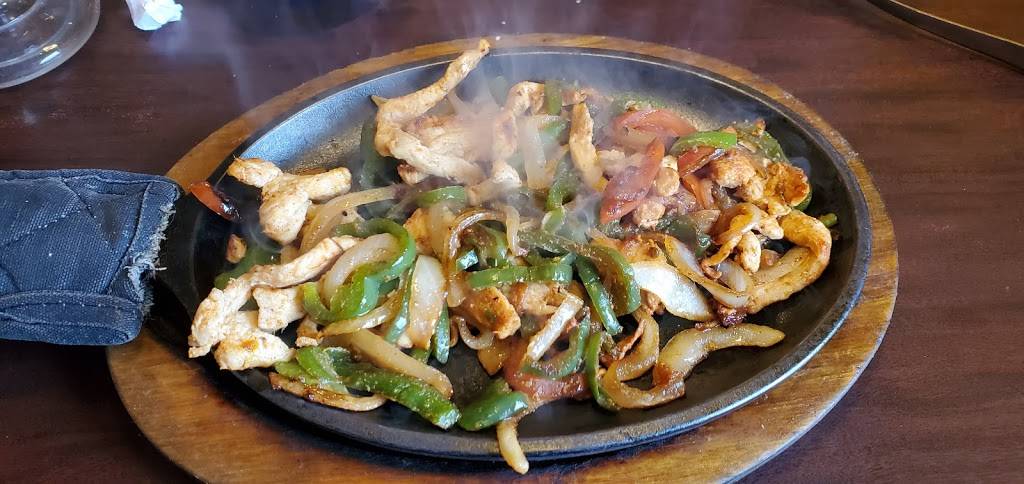 Las Playas | restaurant | 1016 NW Woods Chapel Rd, Blue Springs, MO 64015, USA | 8162244227 OR +1 816-224-4227