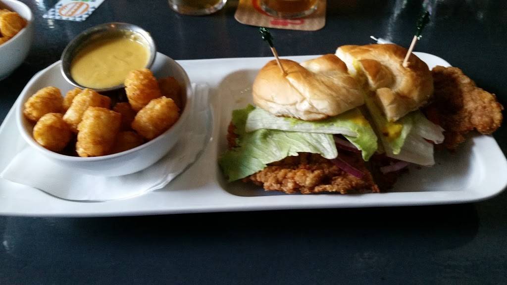 Big Lug Canteen | restaurant | 1435 E 86th St, Indianapolis, IN 46240, USA | 3176723503 OR +1 317-672-3503