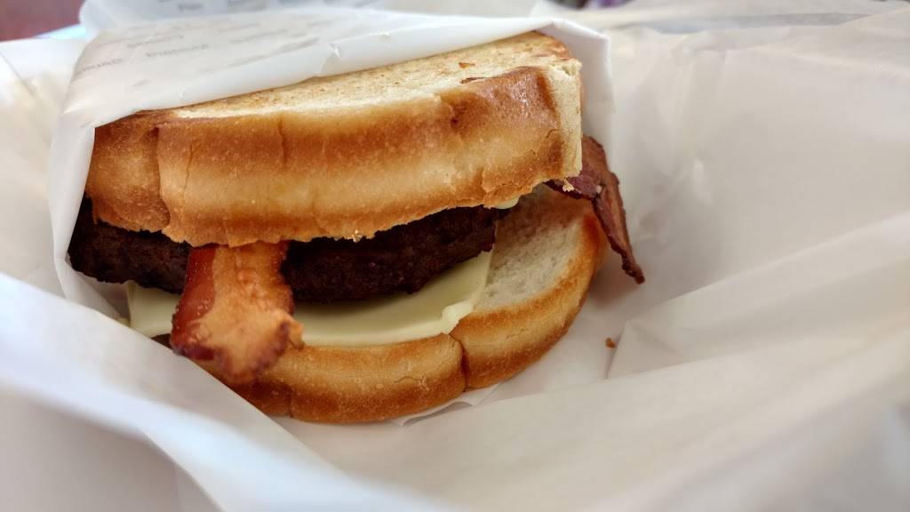 Hardees | restaurant | 3056 Jodeco Rd, McDonough, GA 30253, USA | 7709570915 OR +1 770-957-0915