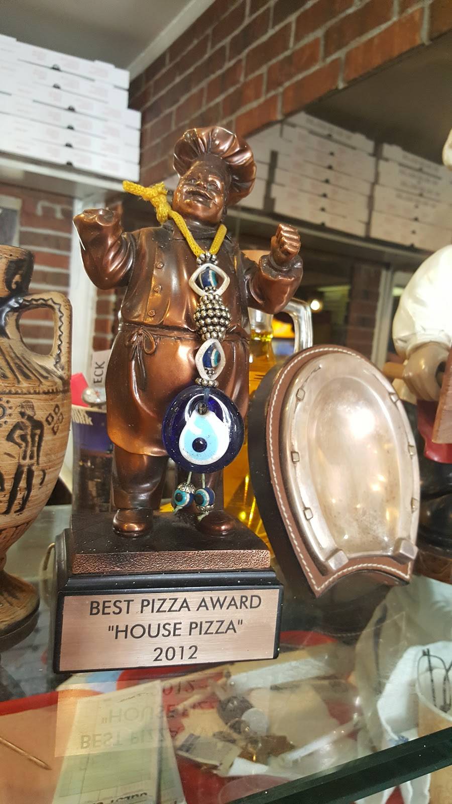 House Pizza | restaurant | 246 E 204th St, Bronx, NY 10458, USA | 7187333336 OR +1 718-733-3336