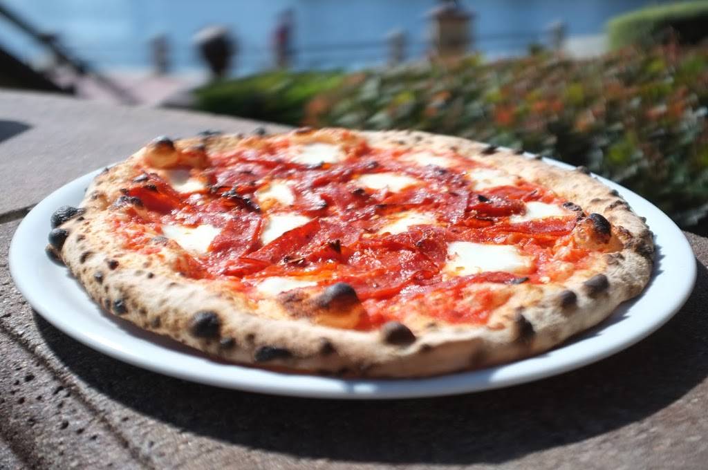 Pizza e Vino | restaurant | 31441 Santa Margarita Pkwy, Rancho Santa Margarita, CA 92688, USA | 9497131500 OR +1 949-713-1500