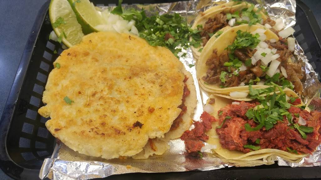 El Atoron Taqueria y Torteria | restaurant | 3301 N Town E Blvd #124, Mesquite, TX 75150, USA | 9722791479 OR +1 972-279-1479