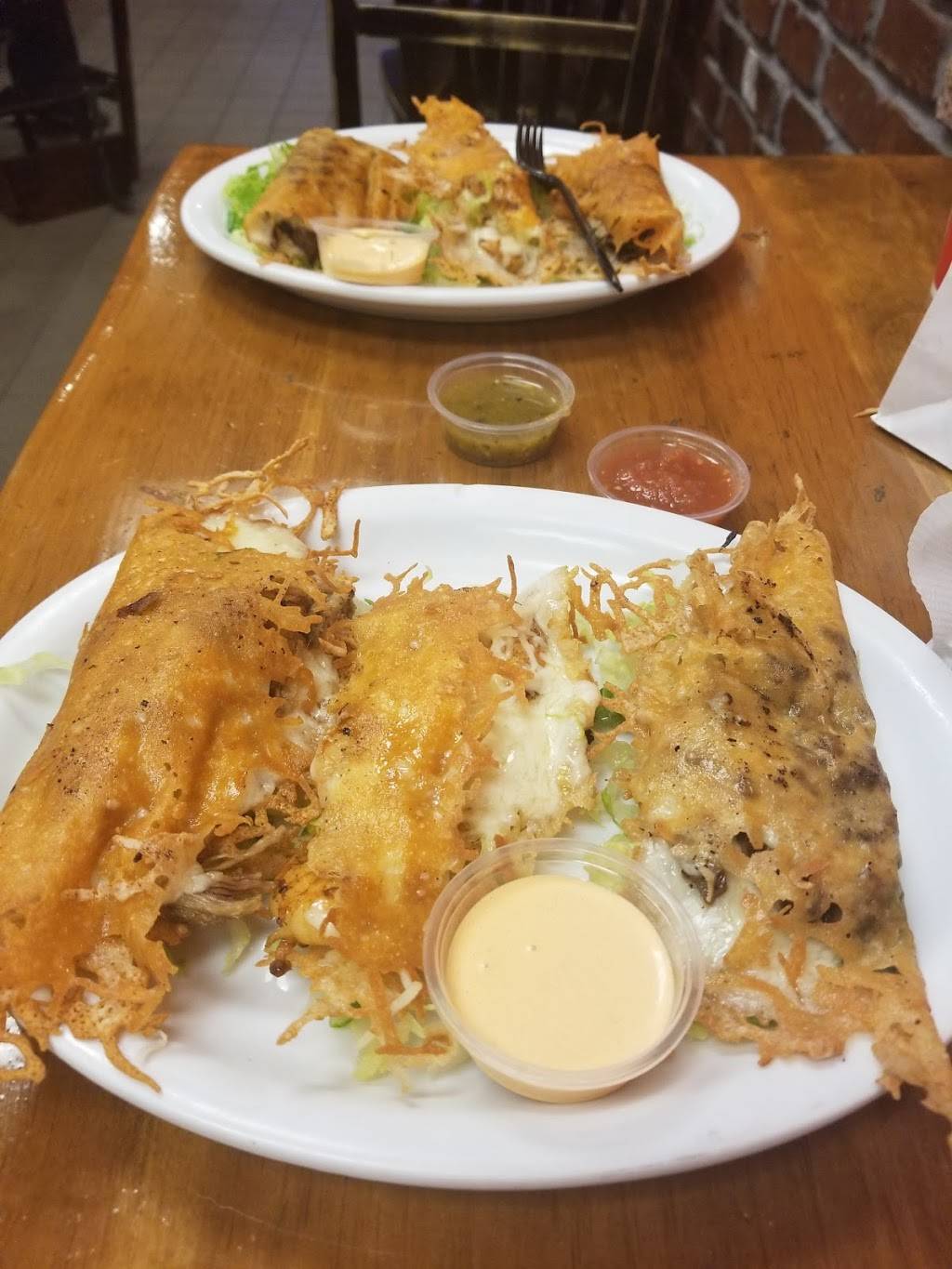 El Mexiquense Grill | restaurant | 26 W 11400 S, Sandy, UT 84070, USA | 8016668715 OR +1 801-666-8715