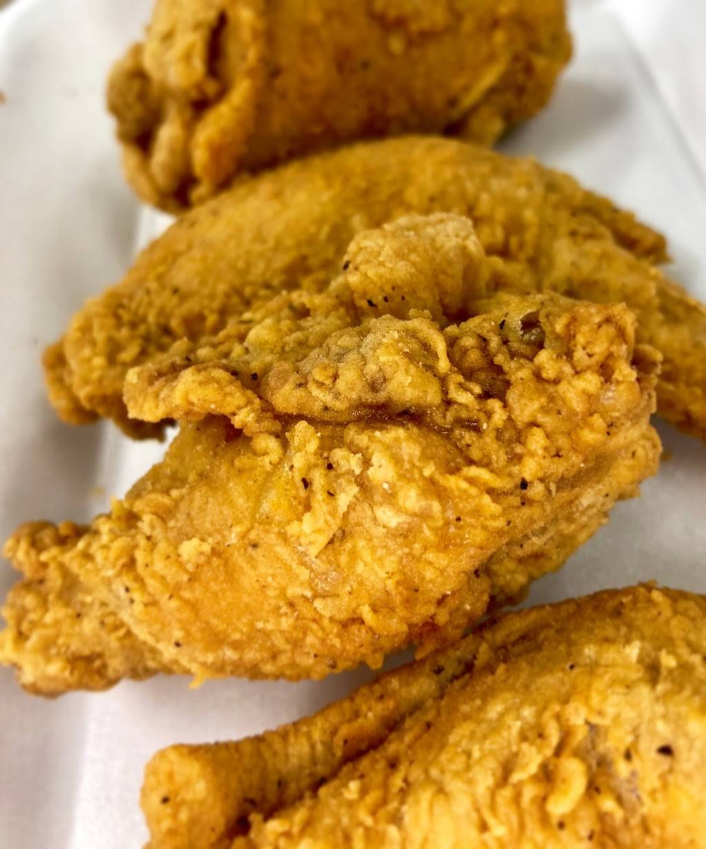 Four C | restaurant | 1758 Lawrence Ave E, Scarborough, ON M1R 2Y1, Canada | 6477483444 OR +1 647-748-3444