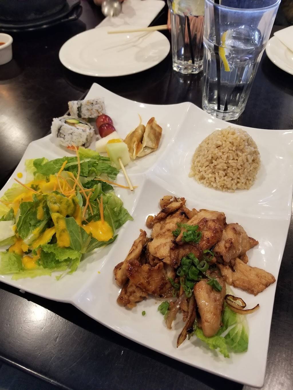 Oishi | restaurant | 2808 Eagle Rd, Newtown, PA 18940, USA | 2158605511 OR +1 215-860-5511