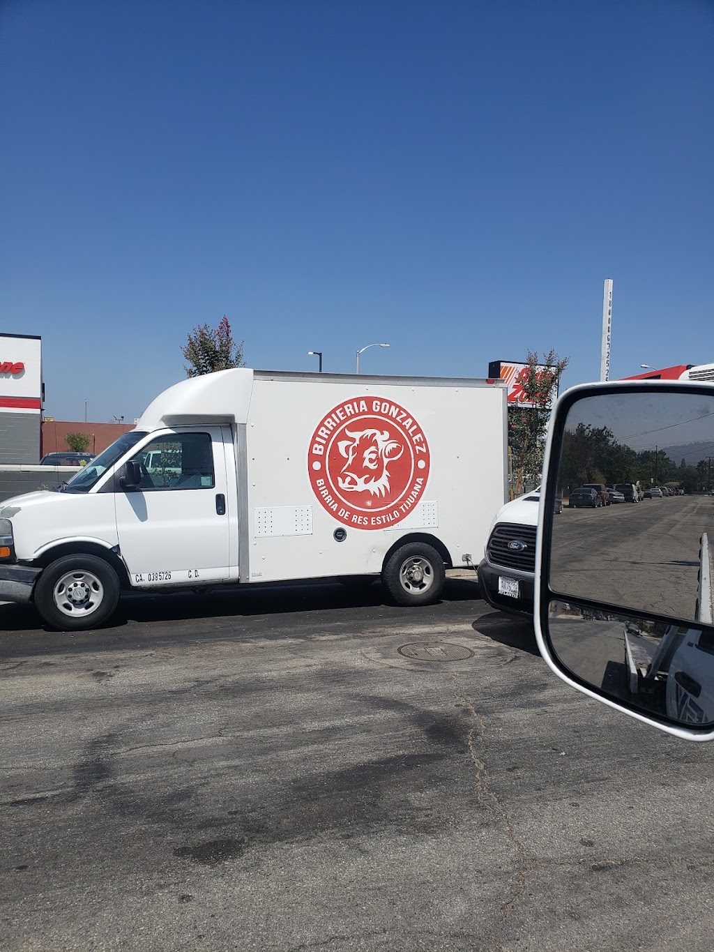 Birrieria Gonzalez Food Truck | restaurant | 13346 Valley Blvd, La Puente, CA 91746, USA | 6267223537 OR +1 626-722-3537