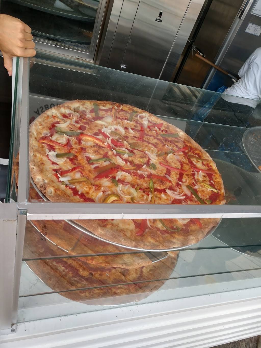 Maruca’s Tomato Pies | restaurant | 1050 Ocean Ave, Asbury Park, NJ 07712, USA | 7323618551 OR +1 732-361-8551