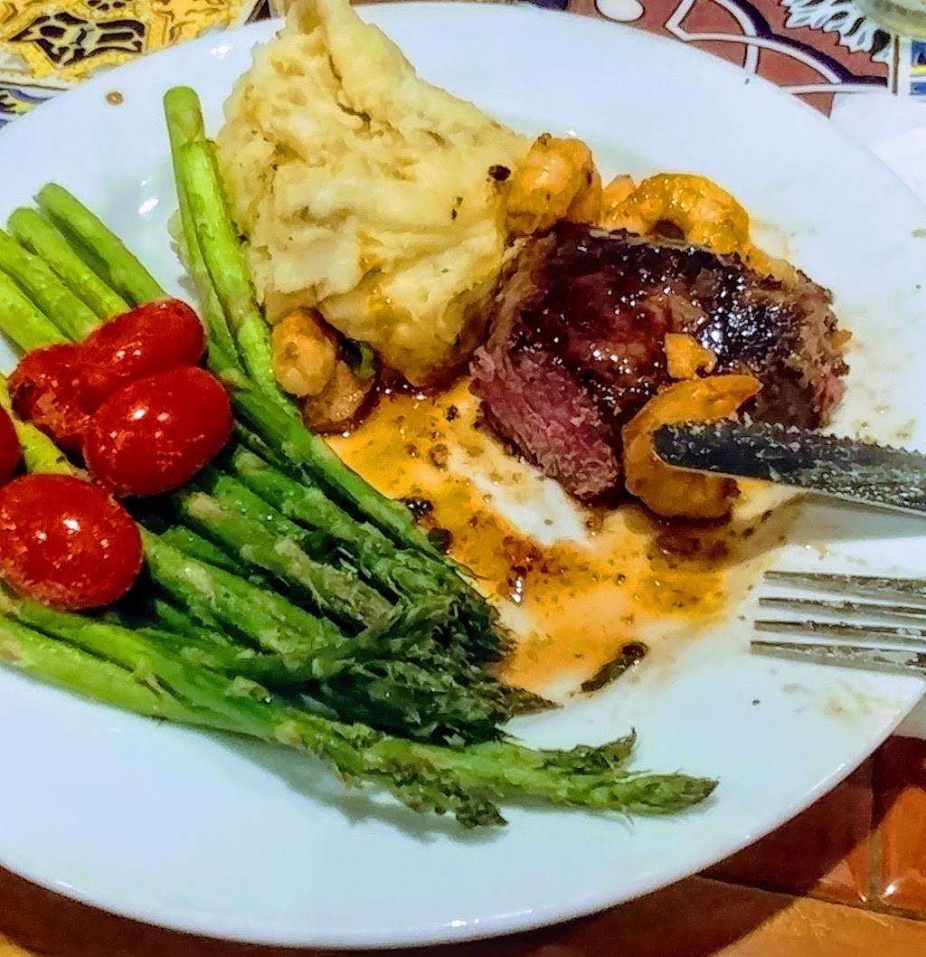 Chilis Grill & Bar | meal takeaway | 14025 S Bell Rd, Homer Glen, IL 60491, USA | 7086450175 OR +1 708-645-0175