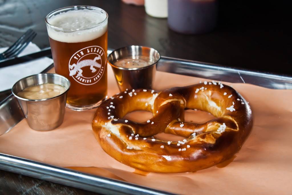 Tin Lizard Brewing Company | restaurant | 1000 Lancaster Ave, Bryn Mawr, PA 19010, USA | 6105251100 OR +1 610-525-1100