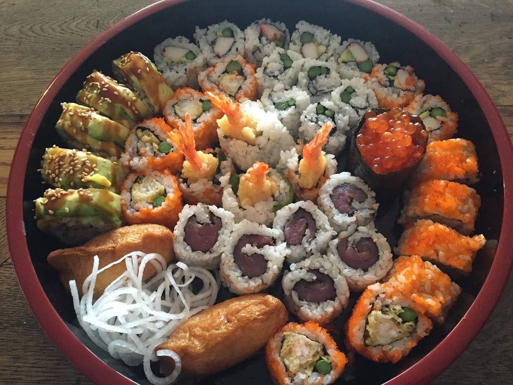 Sosumi Sushi | restaurant | 110 E Exchange St, Owosso, MI 48867, USA | 9897236188 OR +1 989-723-6188