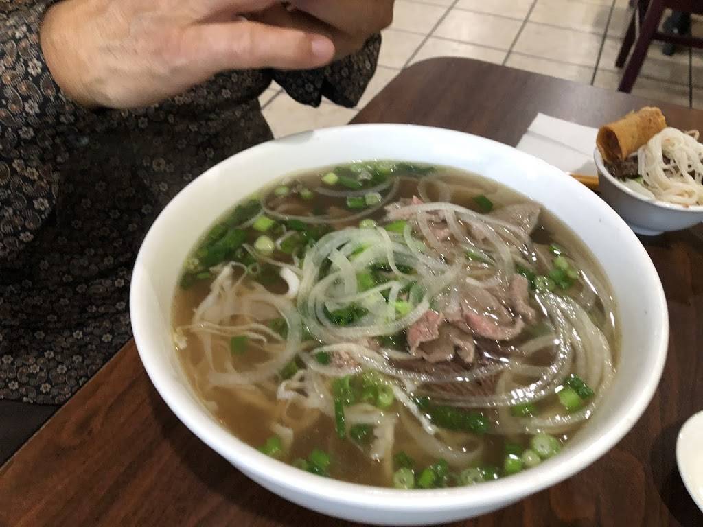 Pho Lyfe | restaurant | 3533 Homestead Rd, Santa Clara, CA 95051, USA | 4085510889 OR +1 408-551-0889