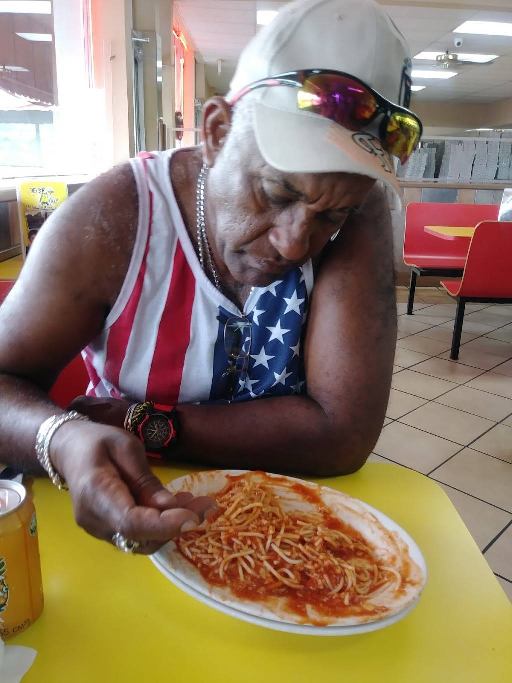 Reys Pizza | restaurant | 2908 W 3rd Ave, Hialeah, FL 33012, USA | 3058873762 OR +1 305-887-3762