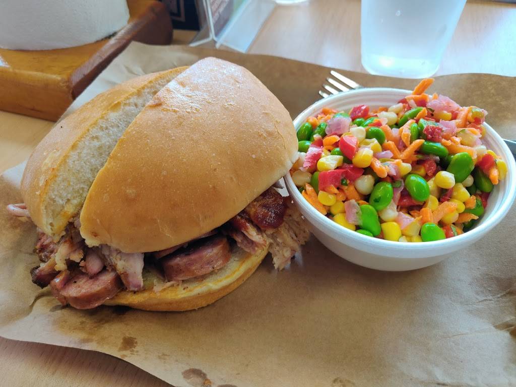 Joes Kansas City Bar-B-Que | restaurant | 3002 W 47th Ave, Kansas City, KS 66103, USA | 9137223366 OR +1 913-722-3366