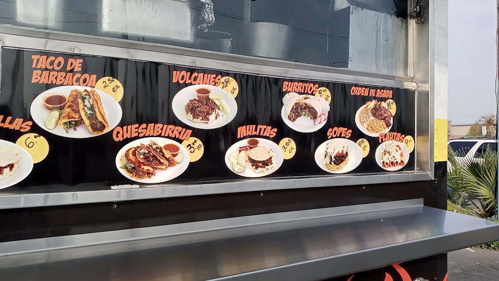 Taqueiros | restaurant | 6401-6499 Colony St, Bakersfield, CA 93304, USA | 6618621256 OR +1 661-862-1256