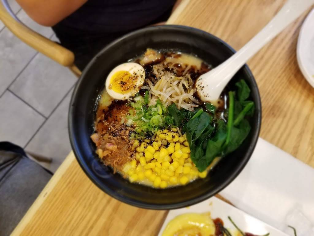 Michi Ramen | restaurant | 1014 W Sunset Rd #1018, Henderson, NV 89014, USA | 7025651133 OR +1 702-565-1133