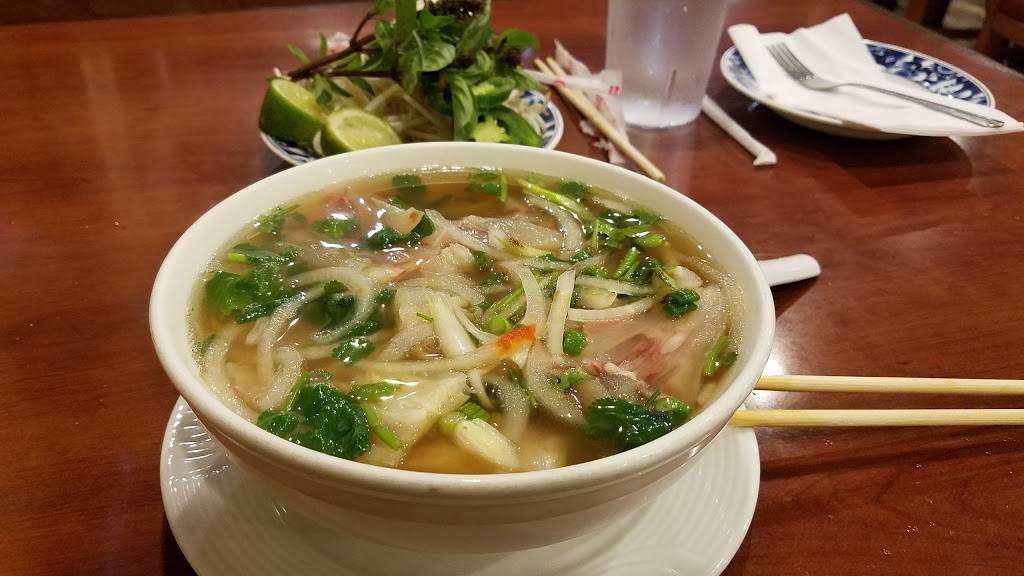 Pho 2012 Bistro | restaurant | 5636 E La Palma Ave E, Anaheim, CA 92807, USA | 7146950603 OR +1 714-695-0603