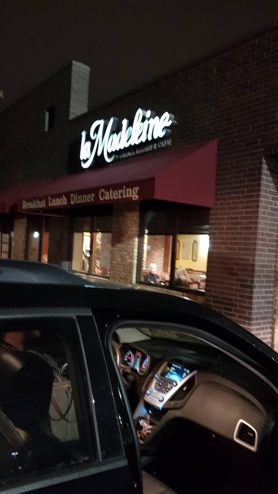 Market at Preston Forest | shopping mall | 11920-11940 Preston Rd, Dallas, TX 75230, USA | 2147062500 OR +1 214-706-2500