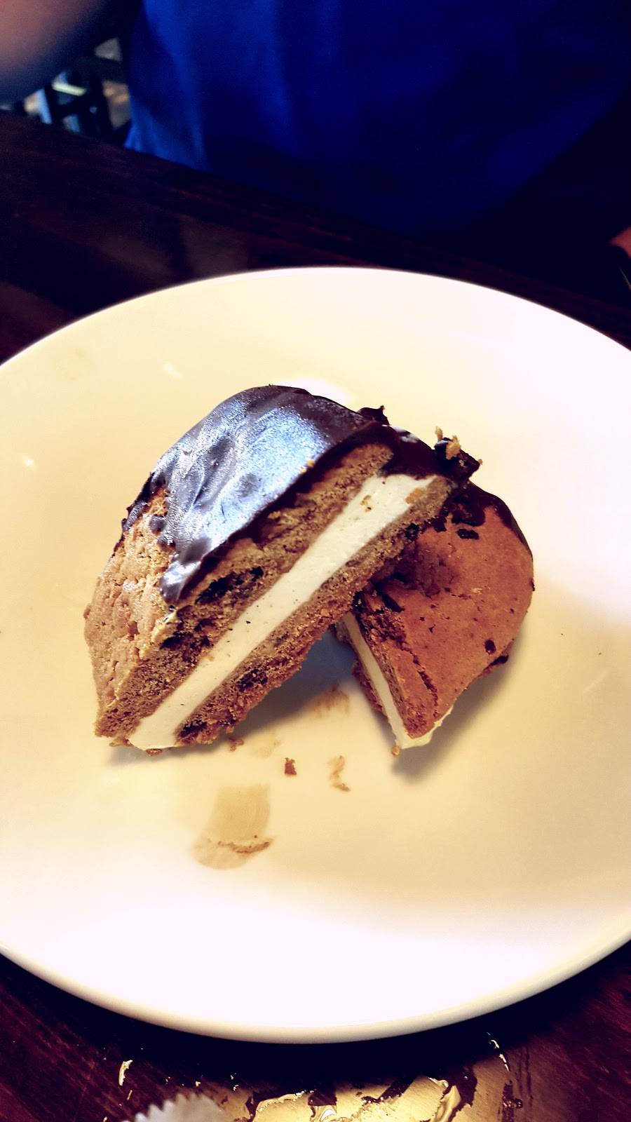 Peloton Station | restaurant | 114-126 10th St NW, Charlottesville, VA 22903, USA | 4342847786 OR +1 434-284-7786