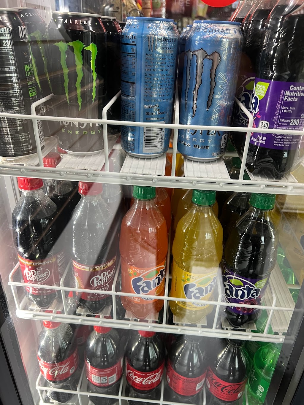 Smokers Buzz Smoke Shop | meal takeaway | 8303 Burnet Rd Suite 3, Austin, TX 78757, USA | 7372024878 OR +1 737-202-4878